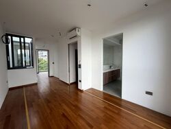 Simon Lane (D19), Terrace #536574211